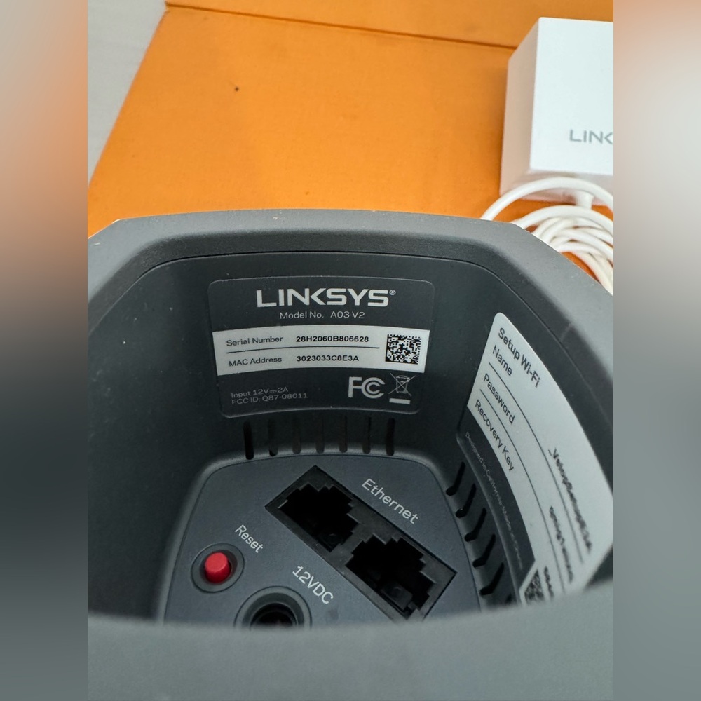Linksys - Picture 5 of 5